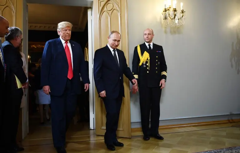 Китай хочет собрать Путина и Трампа на саммит в Пекине — The Times