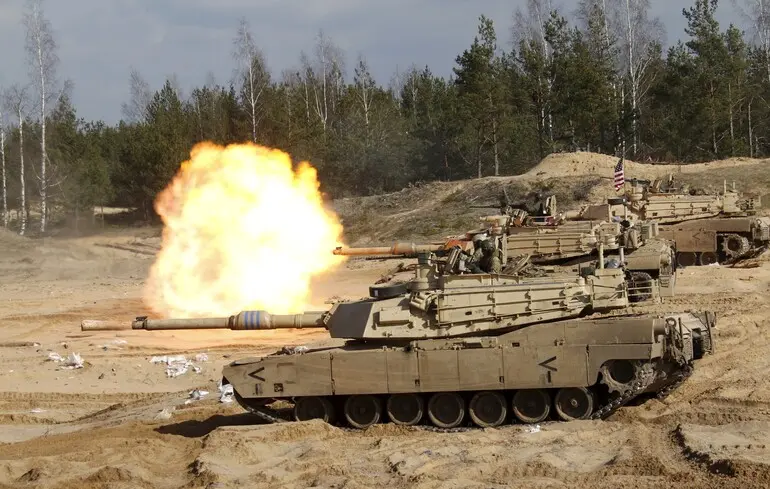 Австралія відправила Україні більшість танків M1A1 Abrams  — заключну партію очікують найближчими місяцями