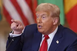 Демократ из Палаты представителей: Трамп 