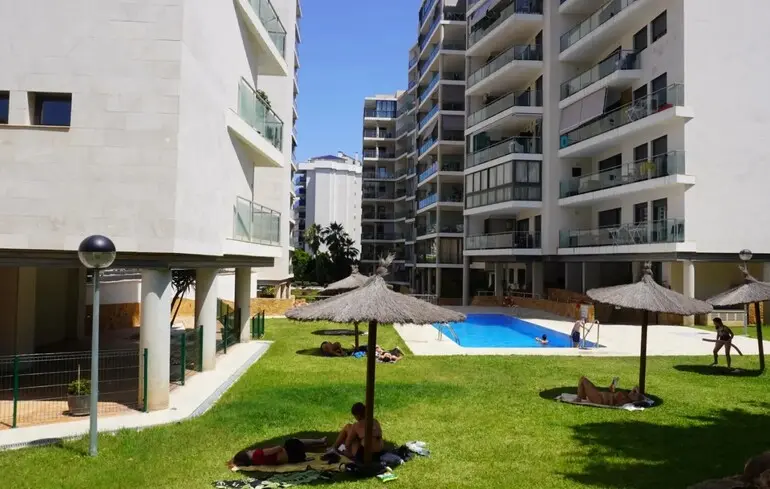 ЖК Cala Alta, де проживав Грушевський