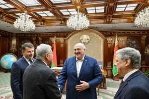 Водка с диктатором: как работает дипломатия Трампа-2.0