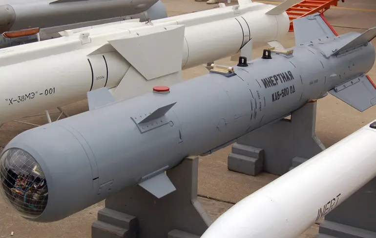 Росія скинула авіабомби на центр Харкова: кількість поранених зросла до 22 людей