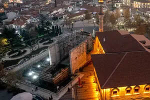 ШІ допомагає відновити давньоримські написи: модель Aeneas визначає втрачений текст і місце створення