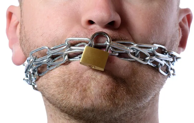 В РФ хочуть відновити радянську систему цензури і водночас йдуть китайським шляхом – оглядач 