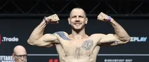 Боец-предатель из Украины проиграл второй подряд бой нокаутом в UFC под флагом России