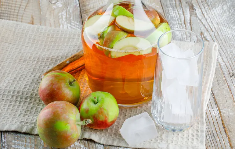 Привітання з Яблучним Спасом: гарні вірші