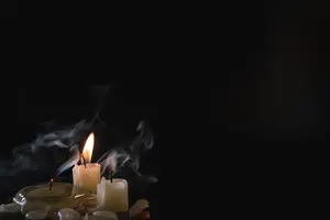 Кризис смыслов, коррозия стойкости