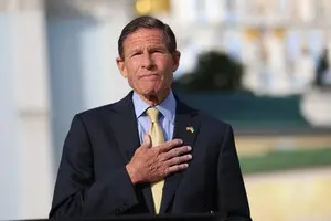 Путин не заслуживает дополнительного времени, голосование за введение санкций против РФ надо ускорить - сенатор Блюменталь