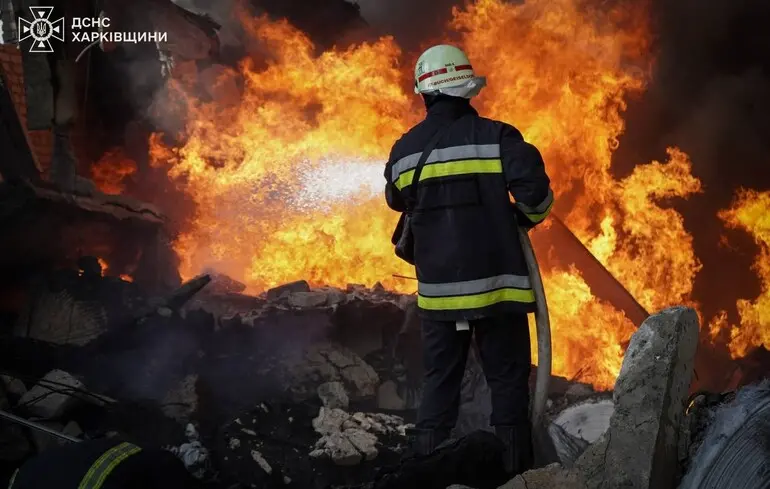 Війська РФ завдали ударів по передмістю Харкова: троє поранених 