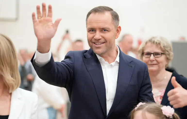 Зеленский переговорил с Навроцким: ставка на союзничество и совместные действия