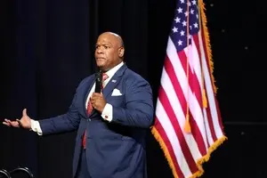 Духовник Трампа сделал заявление на фоне ядерных угроз РФ