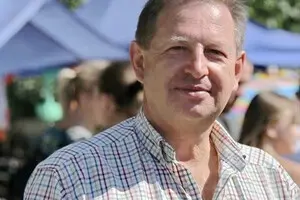 Умер известный поэт и общественный деятель Александр Берестяной