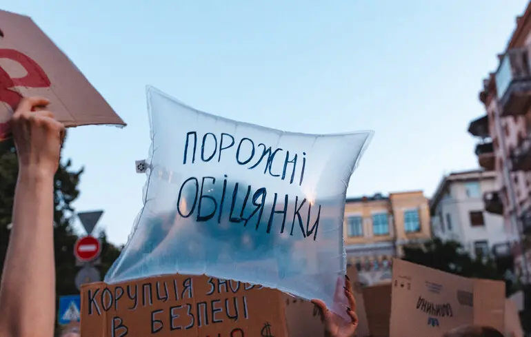 Законы вне Регламента: как ускорение вытеснило процедуру