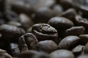 Китай тонко тролить США, нахвалюючи 