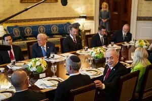 Трамп не проти повної окупації Гази Ізраїлем — Axios