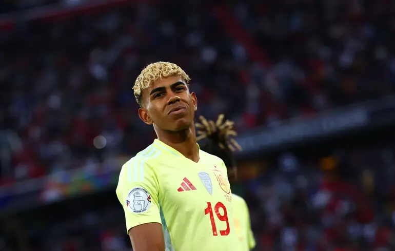 Ламин Ямаль - один из главных претендентов на победу