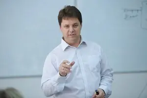 Кабмин уволил заместителя министра образования — он назвал решение политическим