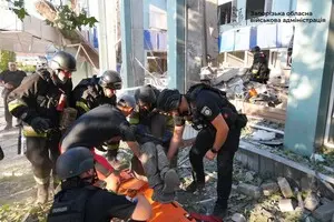 Россияне сбросили 2 КАБа на Запорожье: количество пострадавших возросло до 12