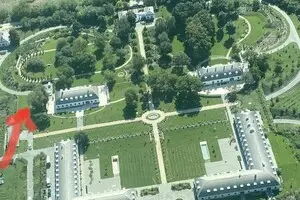 Орбан с вайбом Януковича: в Венгрии показали новый особняк премьера, который тот назвал недостроенной фермой