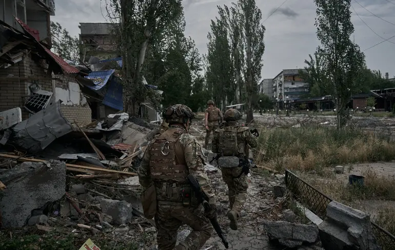 В Покровске закрылся последний магазин: как живет город сегодня