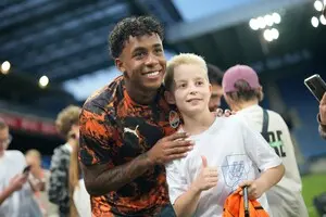 Английский клуб согласовал с лидером 