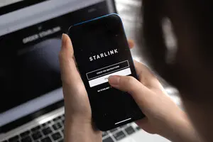 В Украине успешно протестировали Starlink Direct to Cell: спутниковая связь в смартфоне