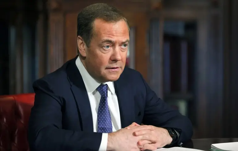 Переговори паралельно з війною, а відповідальність за їхні результати — на Україні та ЄС: у РФ підбили підсумки саміту на Алясці