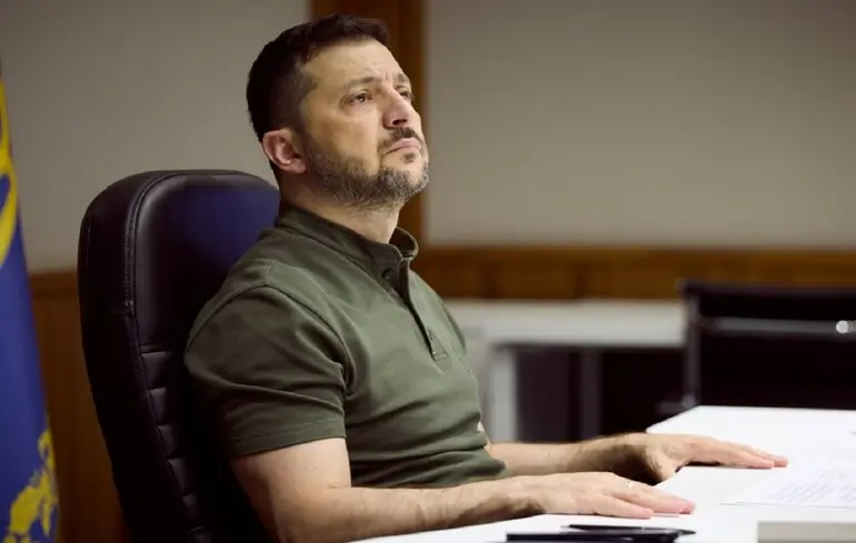 Зеленский на следующей неделе летит в Вашингтон. Обсудит с Трампом прекращение войны