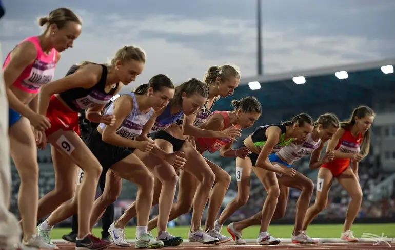 Російська легкоатлетка поскаржилася на те, що українські суперниці не хочуть з нею спілкуватися