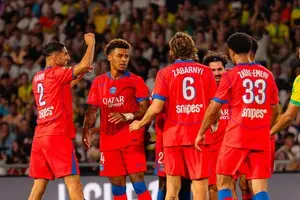 Украинского новичка ПСЖ Забарного предупреждали, что россиянин останется в команде – СМИ