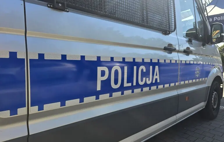 У Польщі впав та вибухнув невідомий об’єкт