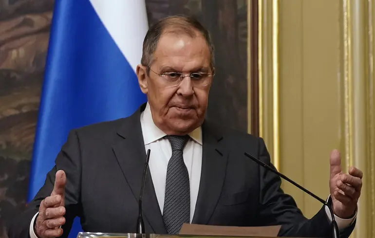 РФ внесла пропозицію підвищити рівень глав делегацій на переговорах з Україною - Лавров