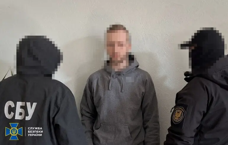 Разведданные выведывал во время бытовых разговоров: сколько получил агент ФСБ за свою работу