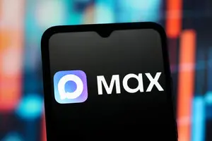 Росія зобов’язала встановлювати державний месенджер MAX на всі смартфони та планшети