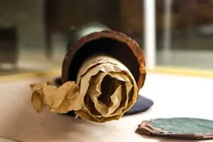 В Польше нашли самую старую в мире капсулу времени