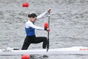 Украинки Лузан и Федорив стали чемпионками мира по гребле