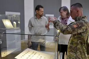 Выставка ко Дню Независимости открыла артефакты Киевской Руси