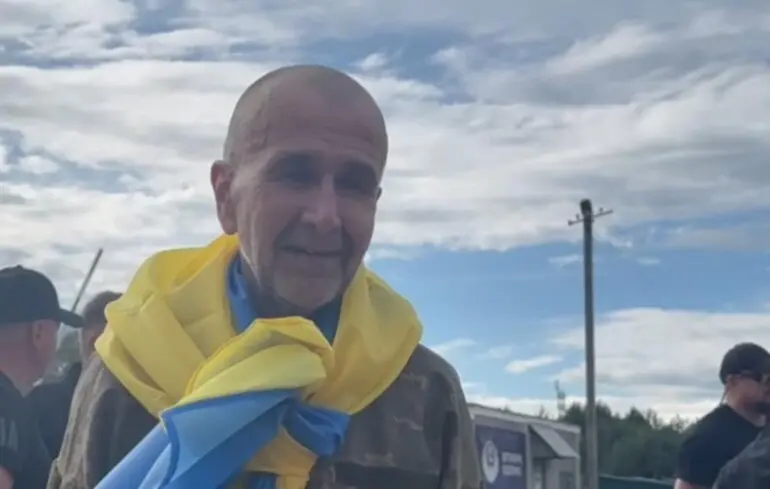 Колишнього міського голову Херсона Володимира Миколаєнка звільнили з полону РФ 