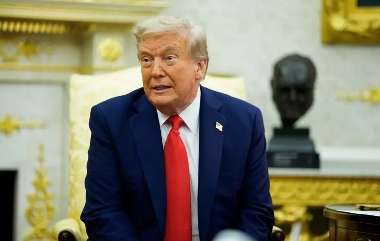 Трамп: США аналізують досвід використання дронів у війні в Україні