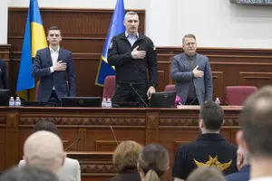 Щоб повернути авторитет мера і голови АМУ Кличку доведеться зробити вибір