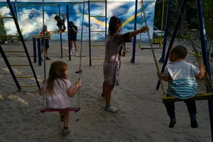 Народжуваність під час війни: чи вистачить коштів на підтримку сімей з дітьми?