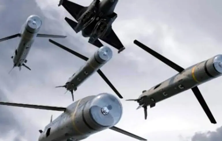 Крилаті ракети з російських стратегів зайшли до повітряного простору країни на межі Сумщини та Чернігівщини: куди летять