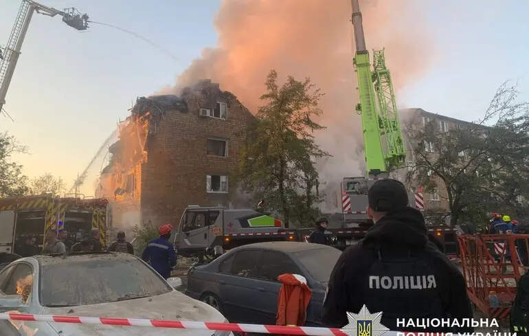 Массированный удар РФ по Киеву: количество погибших возросло до 19