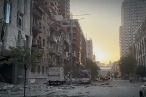 В Киеве из-за обстрела повреждены здание Британского Совета и офис 