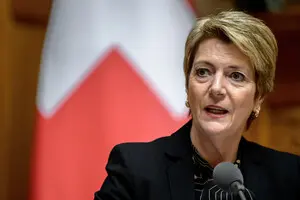 Президент Швейцарии обсудила вопросы мира и восстановления с премьер-министром Украины — Reuters