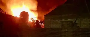 Из-за ракетного удара по Запорожью распространяется пожар, в ОВА рассказали о пострадавших