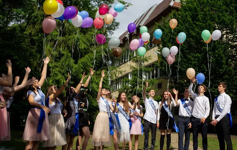 З Днем знань: привітання для випускників зі святом