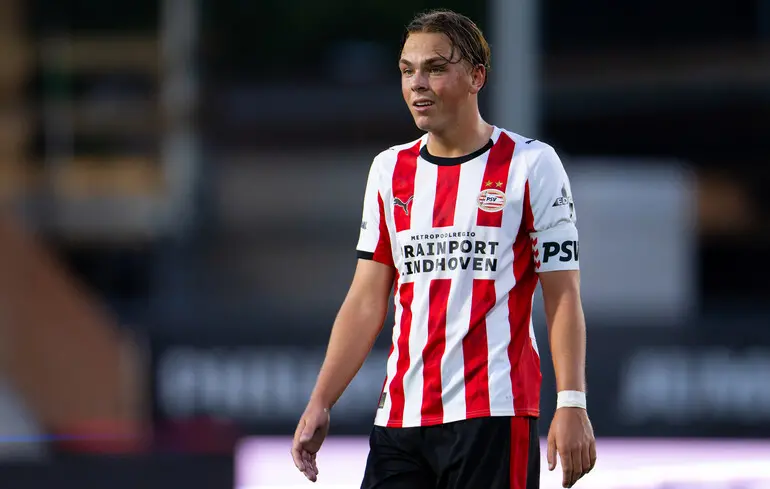 Нідерландський футболіст побоявся переходити в 