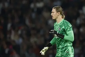 Российский голкипер ПСЖ отказался отвечать на вопрос о своем украинском одноклубнике