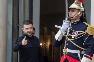 Зеленський відповів на пропозицію Путіна про зустріч у Москві